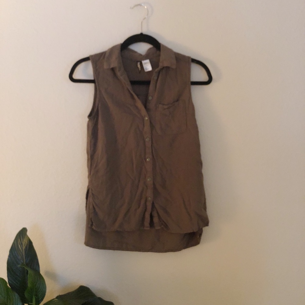 Women’s tank